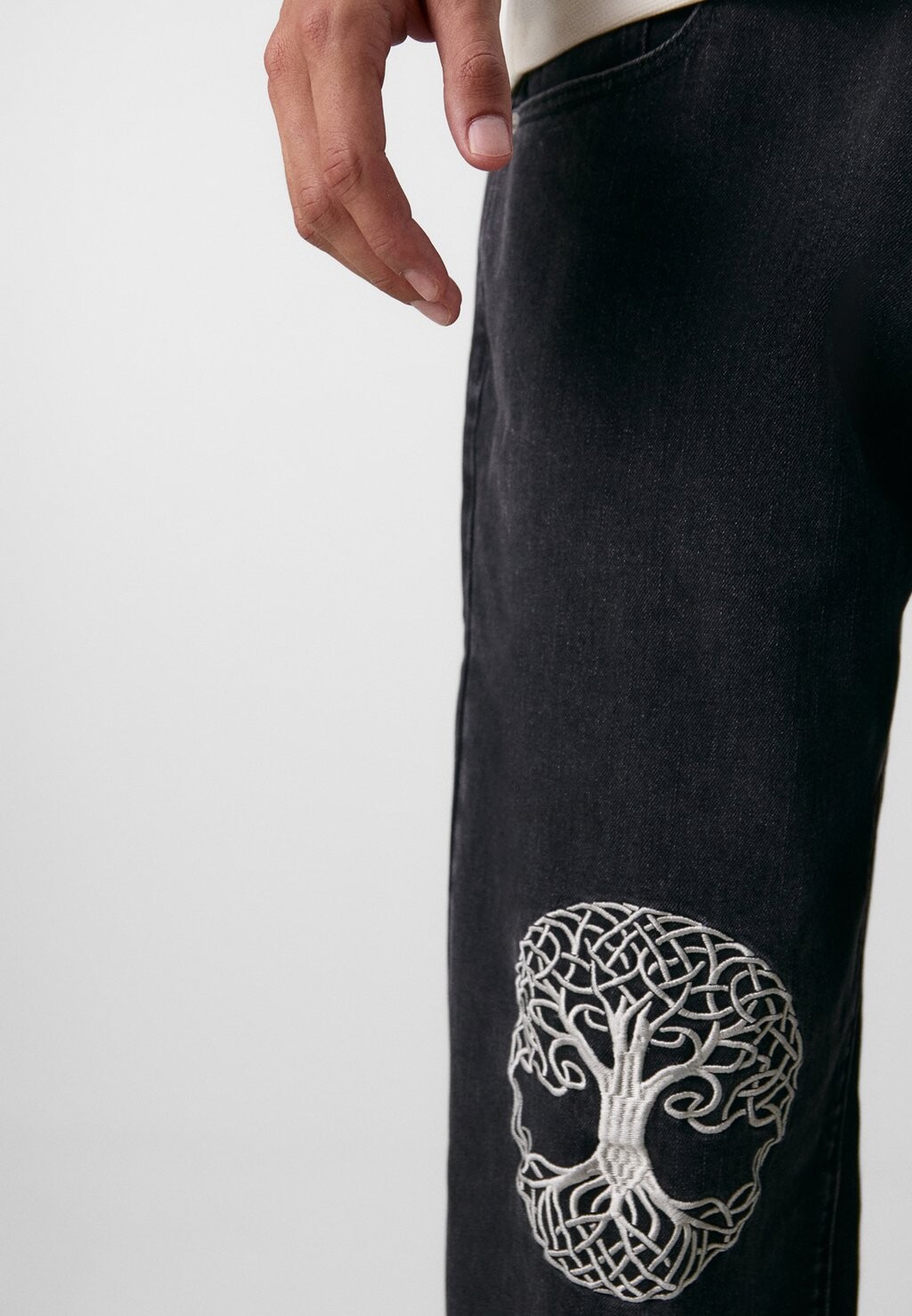 

Джинсы свободного кроя THUJA UNISEX Don't Waste Culture, черный деним
