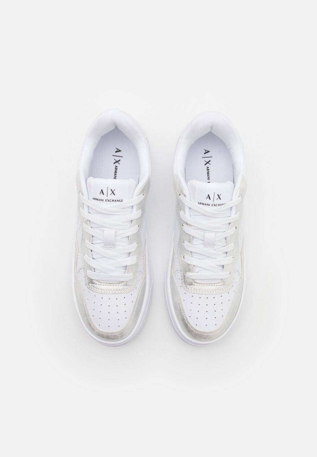 

Кроссовки LACE UP Armani Exchange, белый