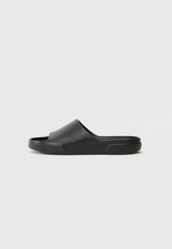 Массивные цельные мюли-слайды Calvin Klein Jeans, Triple Black