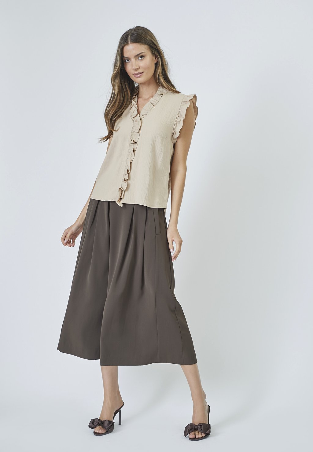 

Блузка на пуговицах SuedaCC Co'couture, бежевый