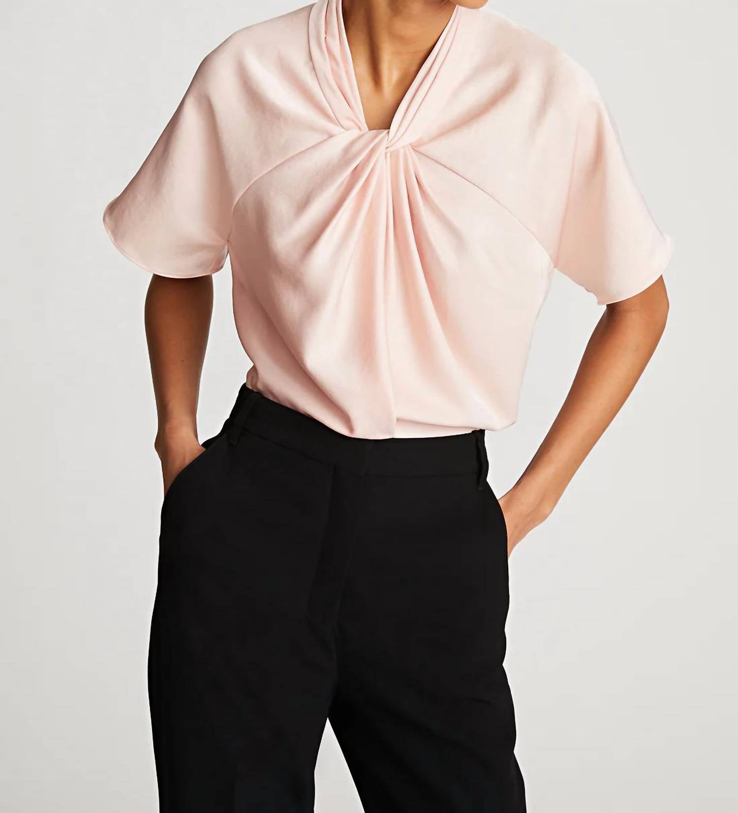 

Топ Nelia в розовом цвете HALSTON HERITAGE