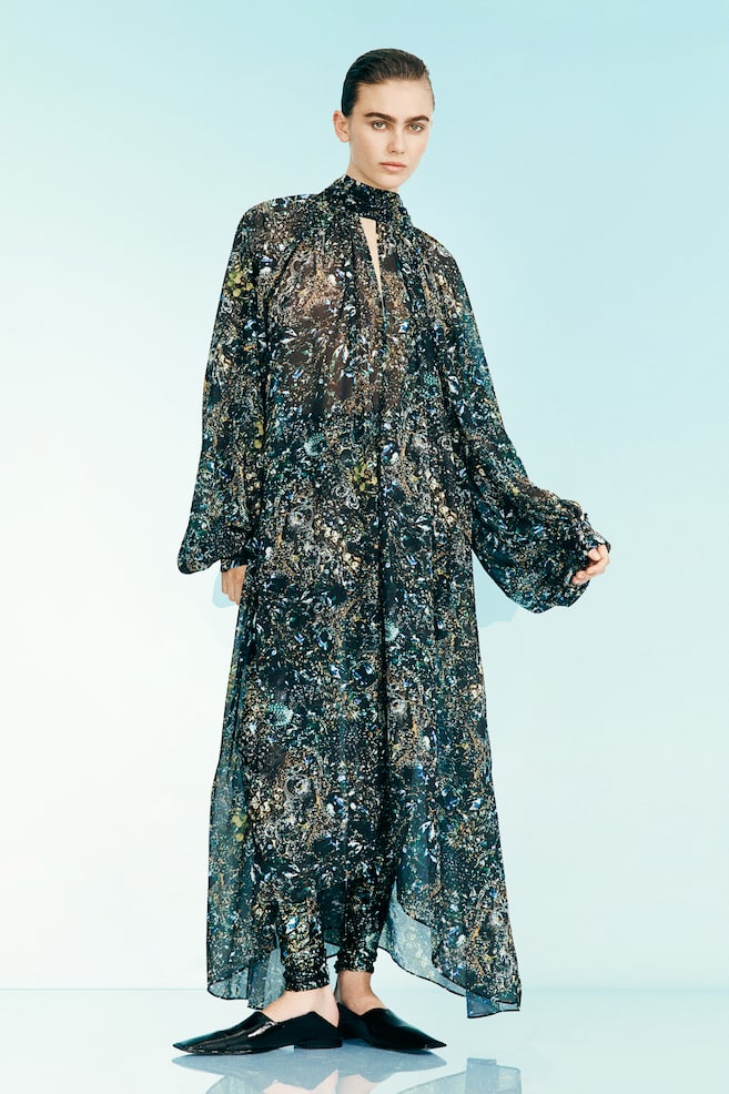

Платье из шифона с узором H&M, мультиколор