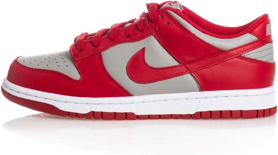 

Кроссовки Nike Boys' Dunk Low SE, красный/серый