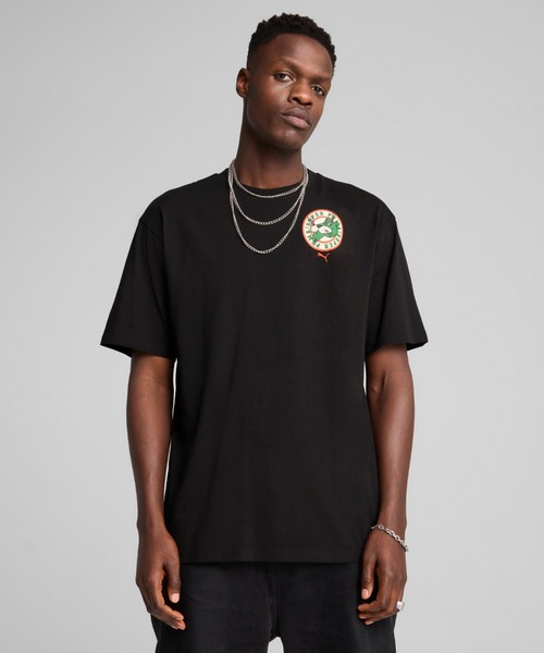 

Мужская футболка с графическим принтом, короткий рукав, свободный крой PUMA, черный