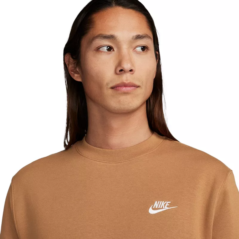 Мужская флисовая толстовка с круглым вырезом Nike Sportswear Club, цвет Flax — фото 3