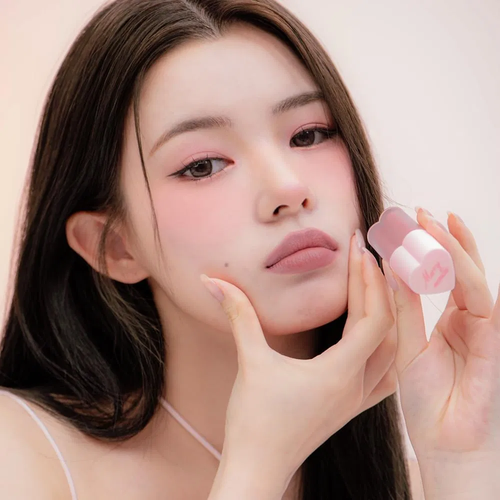 Тинт для губ Merrymonde Cherry Heart Mega Tint, 0.2 oz, 01 Mute Cherry — фото 4