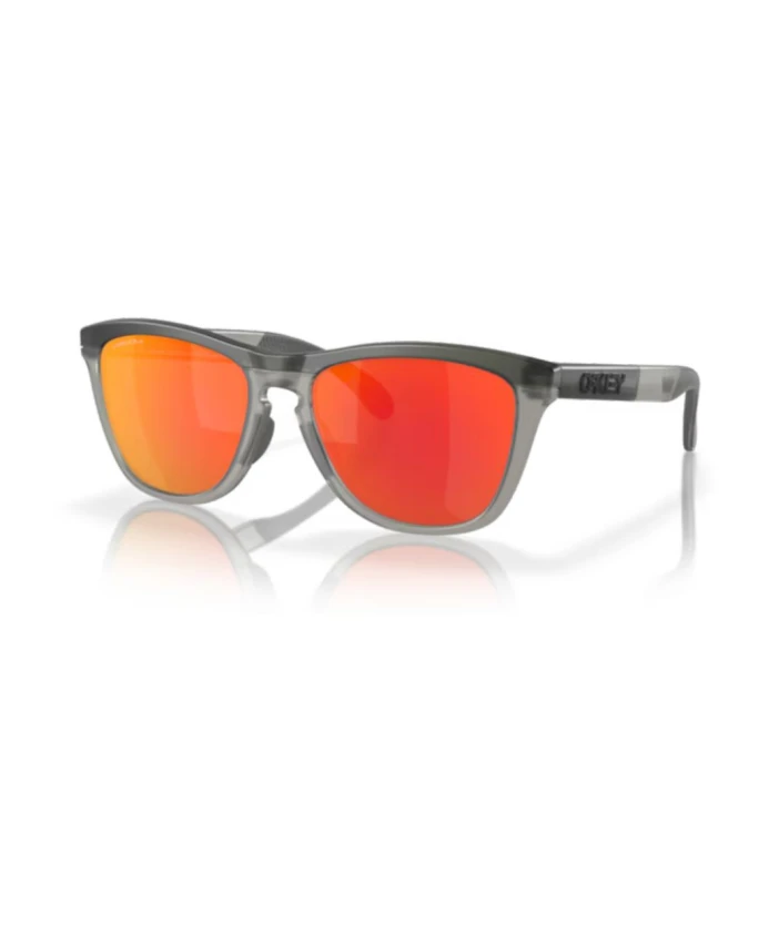 

Коллекция стильных солнцезащитных очков Oakley, серый