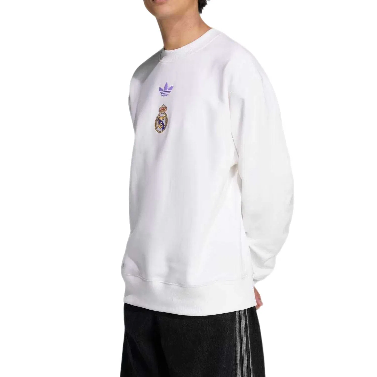 Свитшот Real Madrid мужской белый Adidas Originals, White — фото 3