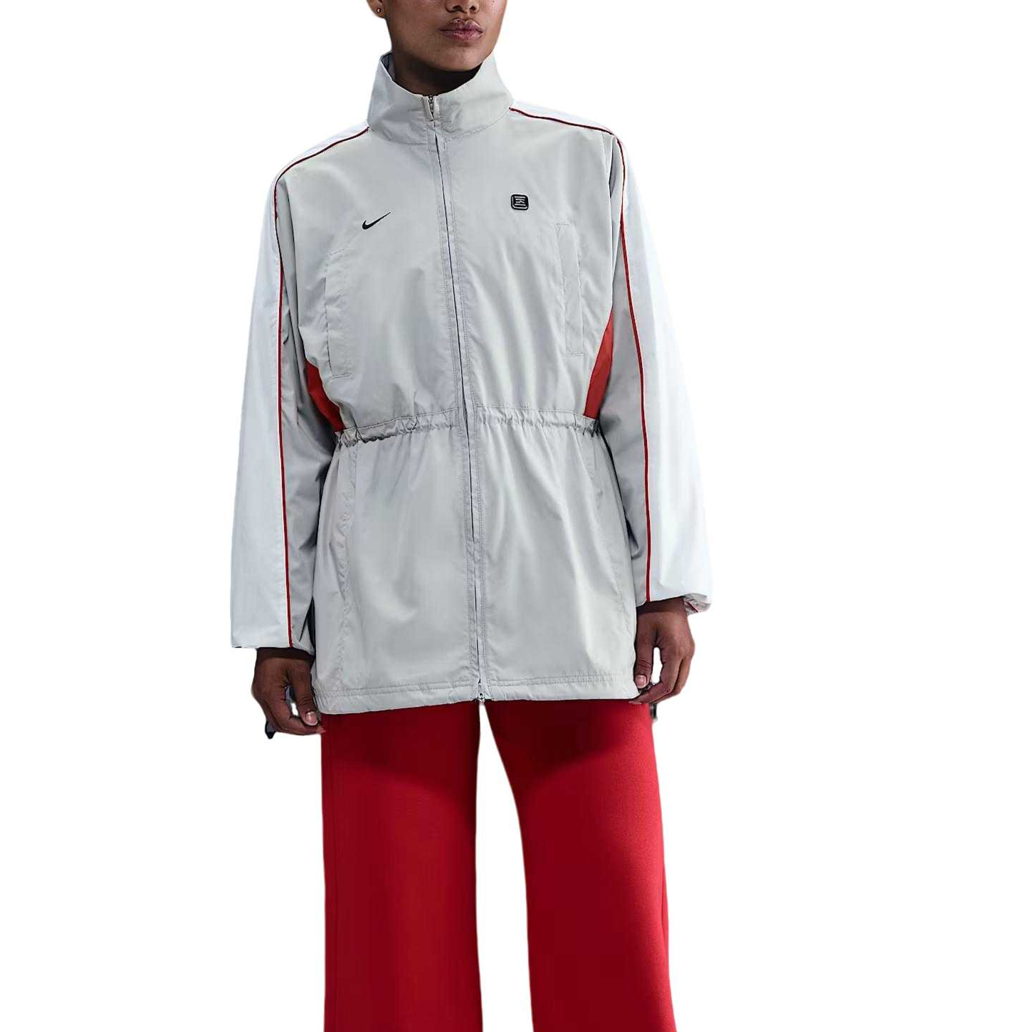 

Nike Спортивная куртка для женщин, цвет Gray Fog/White/University Red, воротник стойка, умеренная посадка, прочее