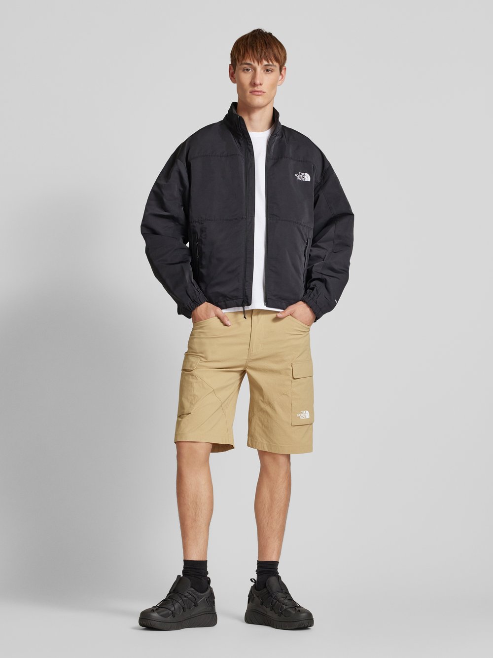 

Ветровка с пришитой этикеткой модель 'EASY' The North Face, черный