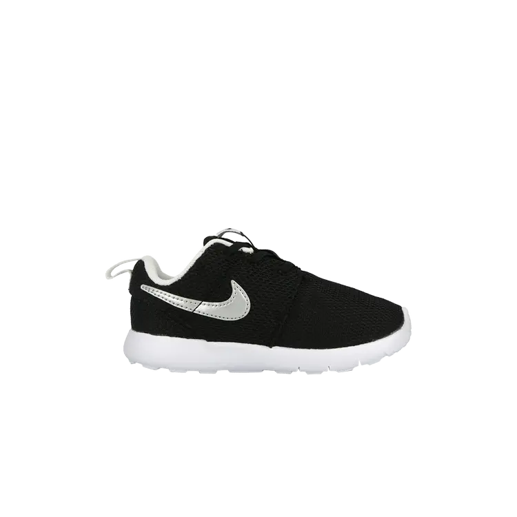 

Кроссовки Nike Roshe One TD 'Black Metallic Silver', черный