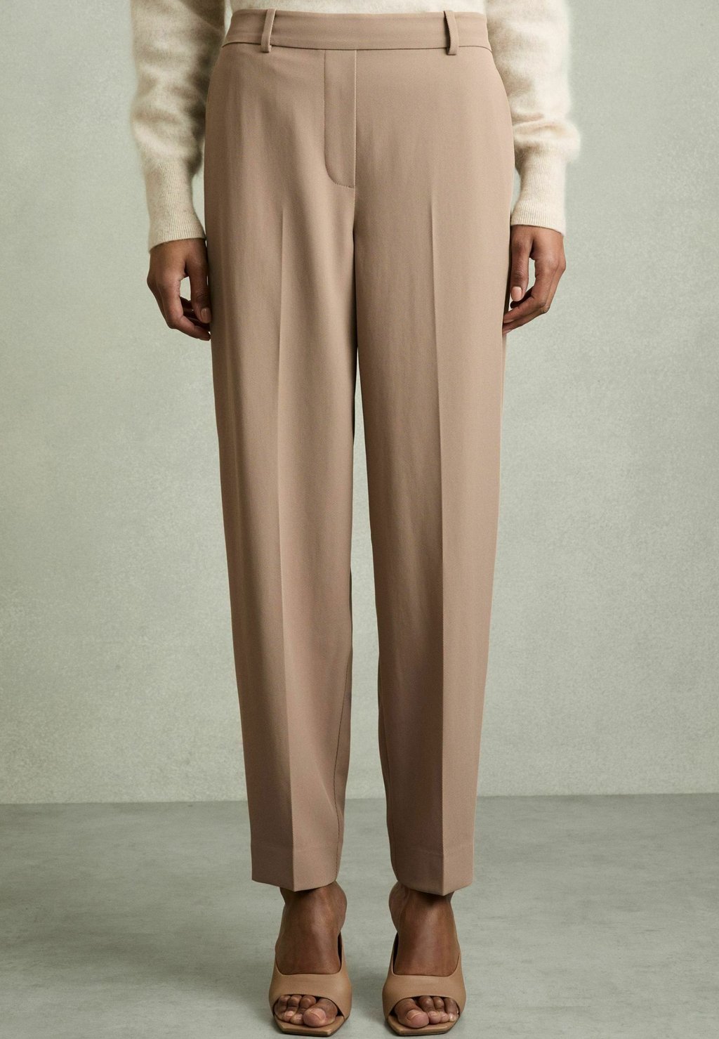 

Брюки REGULAR FIT EVE ELASTICATED-WAIST Reiss, светло-коричневый