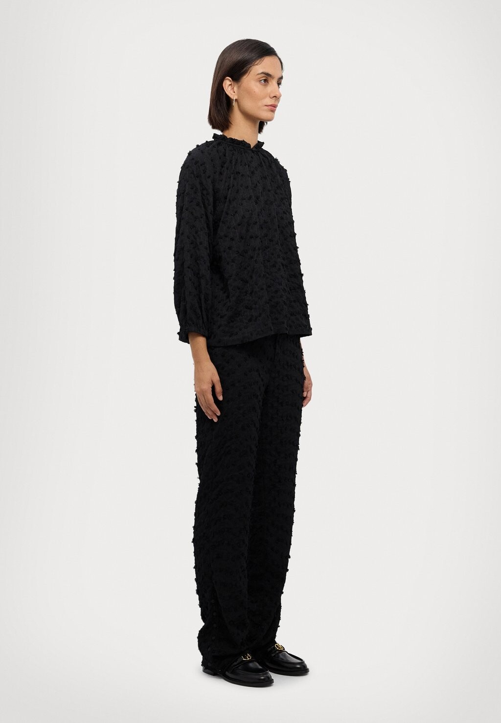 

Блуза EMMIE Hofmann Copenhagen, черный
