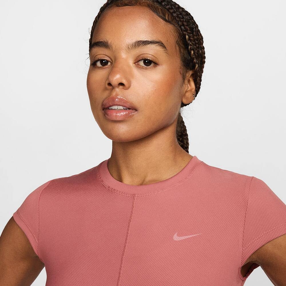 Женский топ Nike One в рубчик с короткими рукавами, цвет Canyon Pink — фото 3