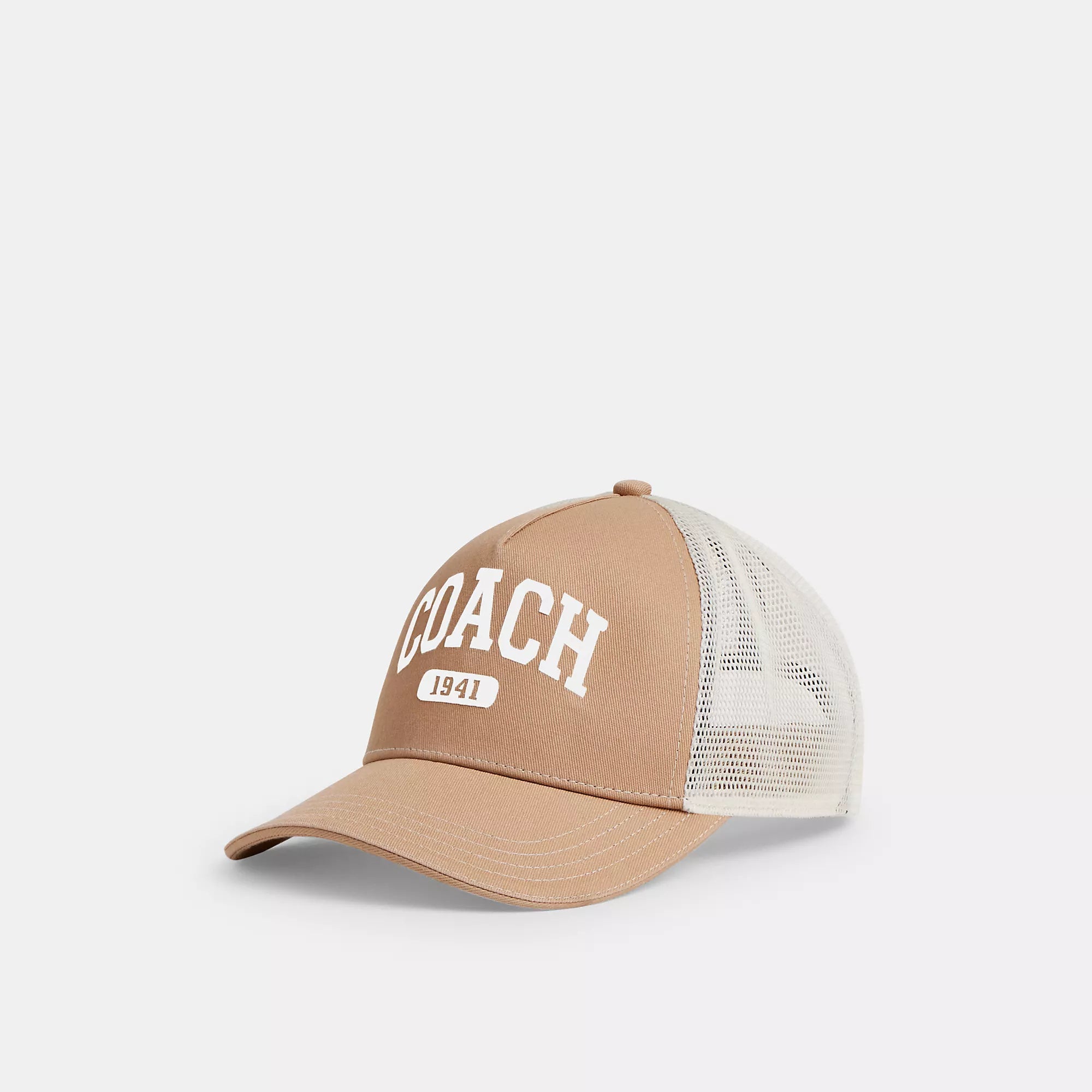 

Coach Outlet Coach 1941 Вышитая кепка дальнобойщика, цвет light saddle
