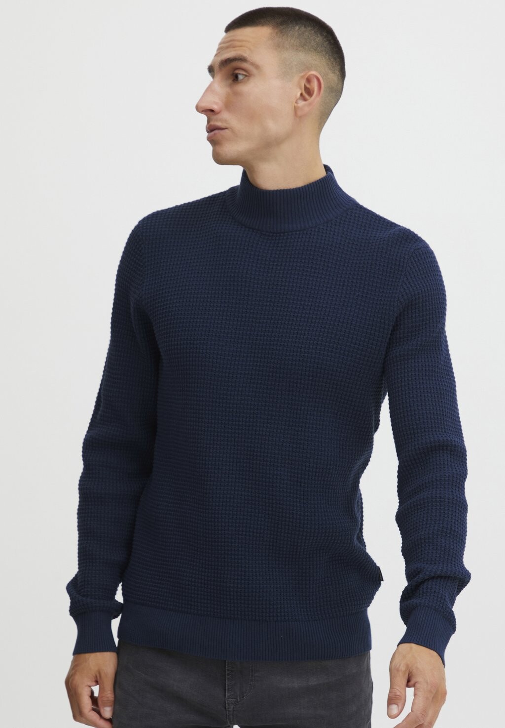 

Вязаный свитер Blend, цвет dress blues