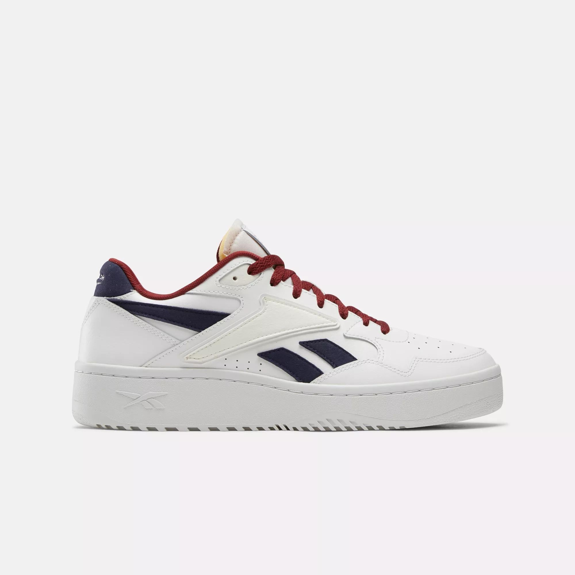 

Баскетбольные кроссовки ATR Chill Reebok, цвет chalk / vector navy / rich maroon