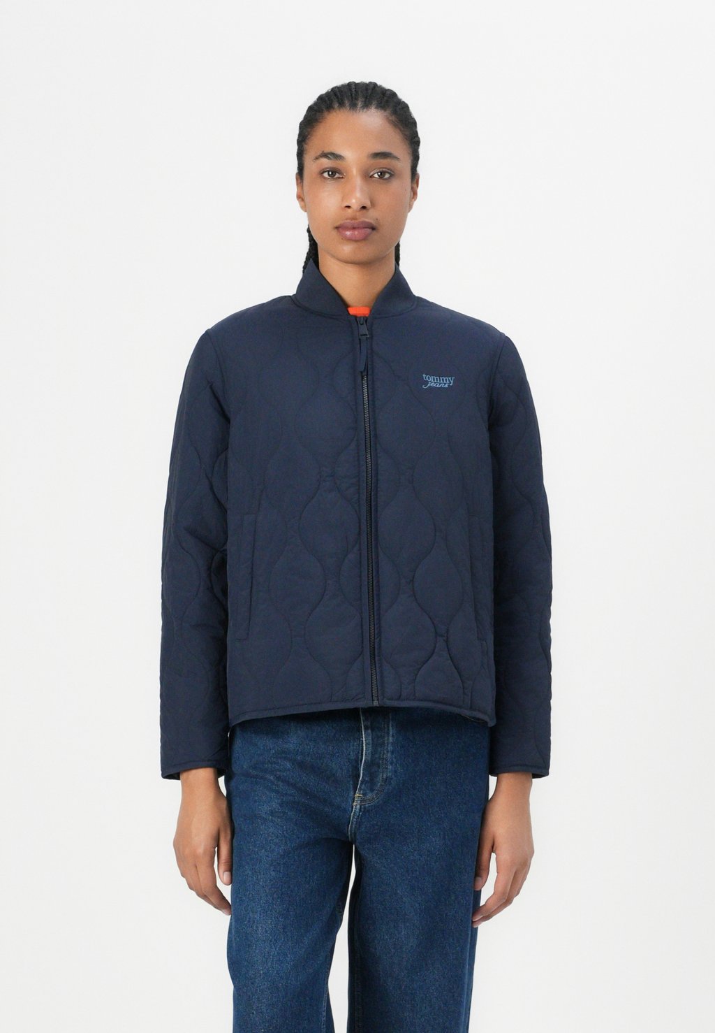 

Легкая куртка ONION QUILT JACKET Tommy Jeans, темно-синий
