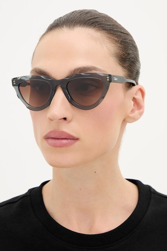 

Солнцезащитные очки Chloe, черный