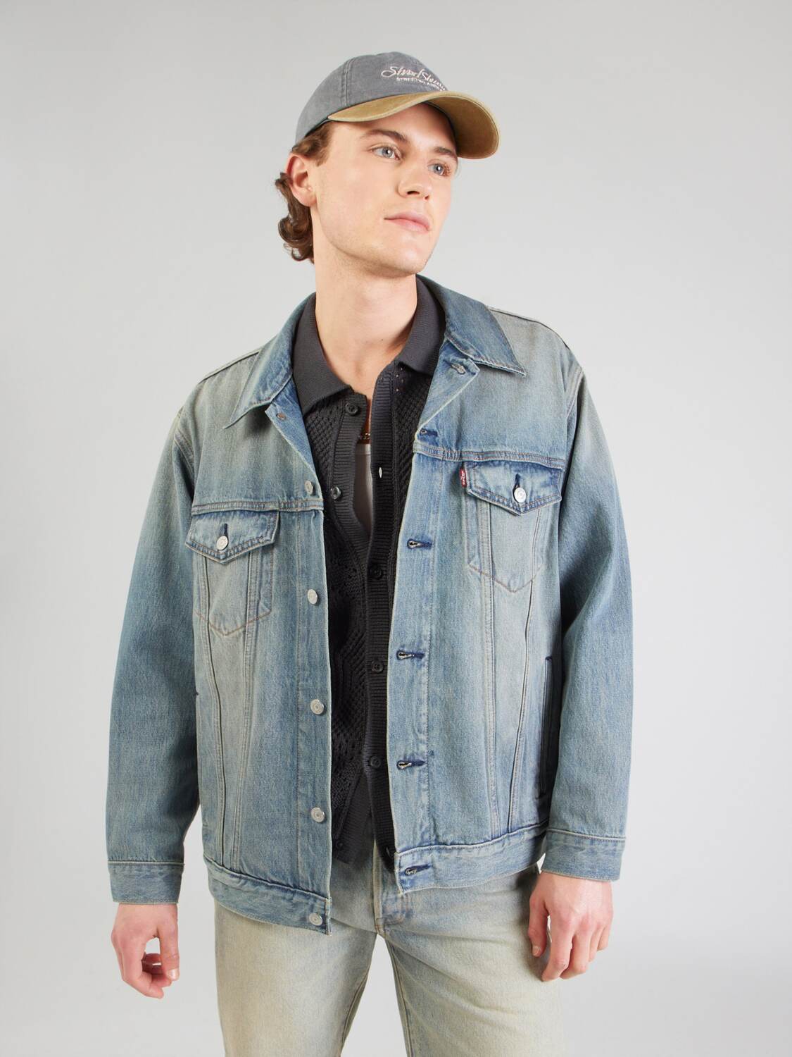 LEVI'S  Куртка для межсезонья 'Relaxed Type III Trucker Jacket' в синем дениме — фото 3
