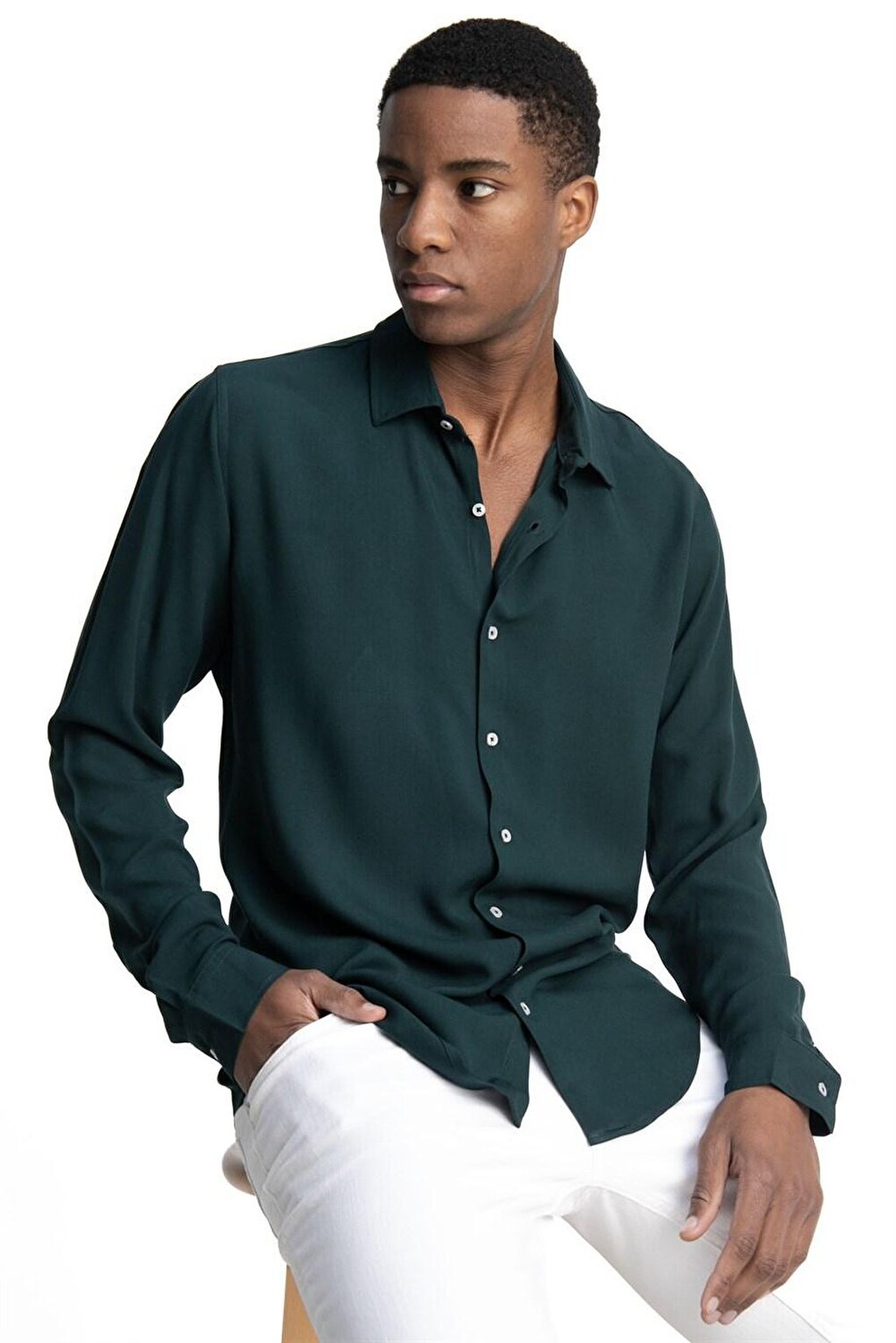 

Slim Fit Slim Fit с длинным рукавом из струящейся вискозы стильная мужская рубашка TUDORS, зеленый
