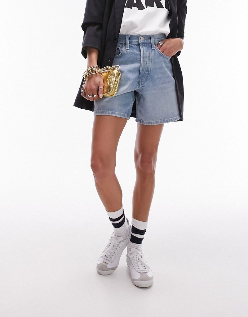 

Отбеленные джинсовые шорты Topshop Editor