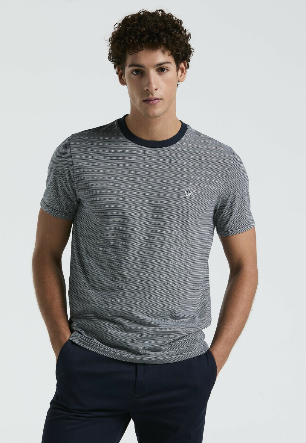 

Футболка с принтом Original Penguin, темно-синий