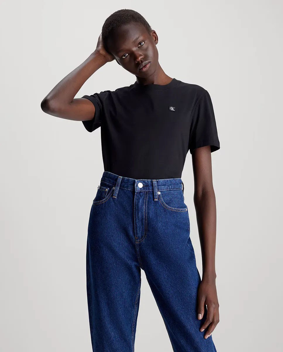 

Женская футболка с коротким рукавом и круглым вырезом Calvin Klein Jeans, черный