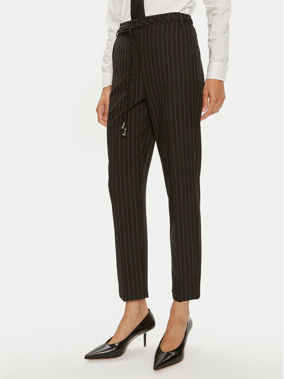 

Брюки из ткани regular fit Patrizia Pepe, черный