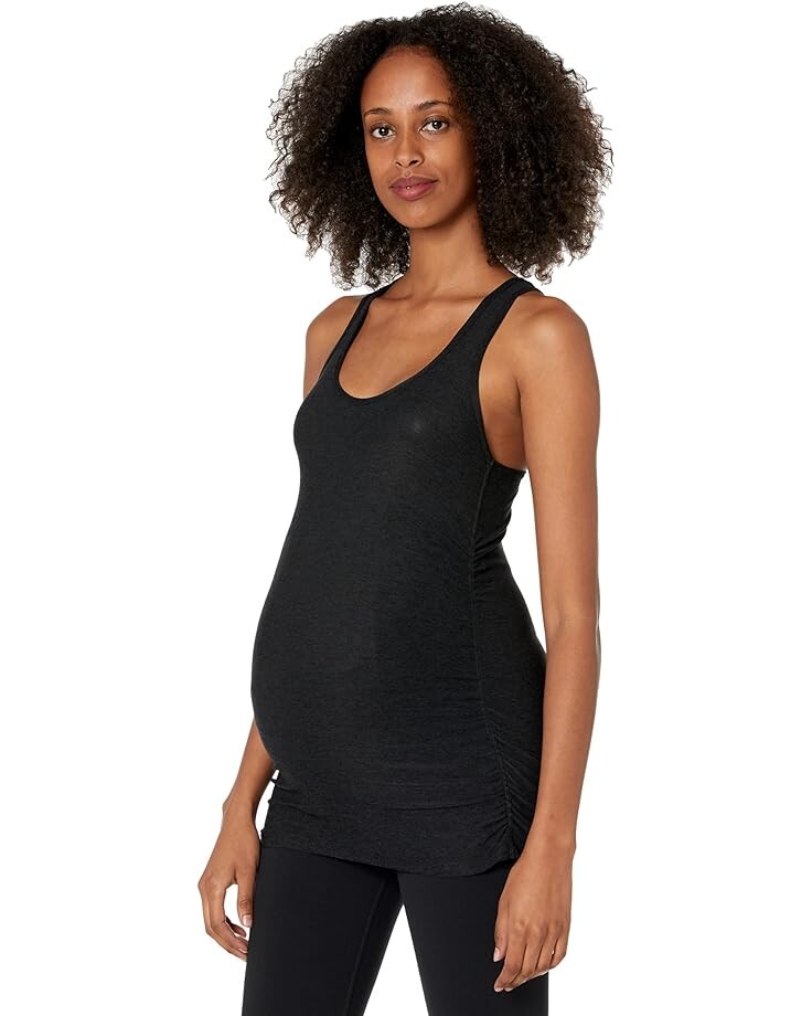 

Топ Beyond Yoga Maternity Travel Racerback Tank, цвет Darkest Night