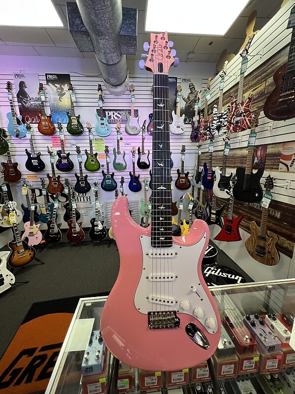 

Электрогитара PRS Silver Sky Electric Guitar - Roxy Pink with Rosewood Fingerboard - In stock!