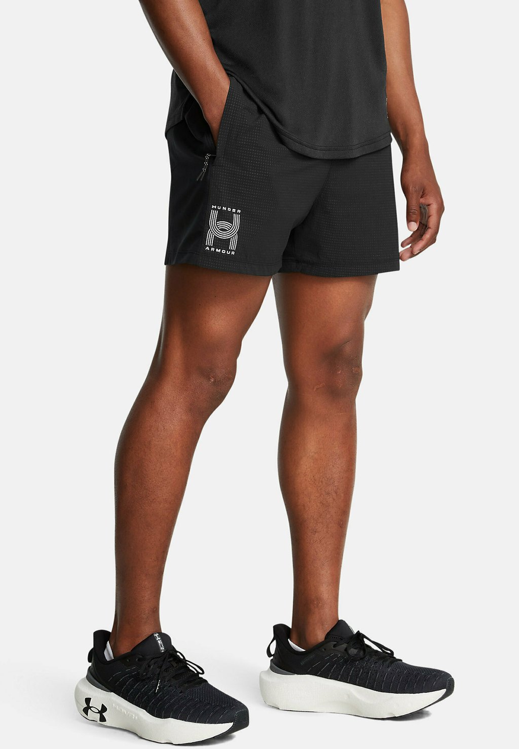 

Спортивные шорты UA RUN ANYWHERE Under Armour, черный