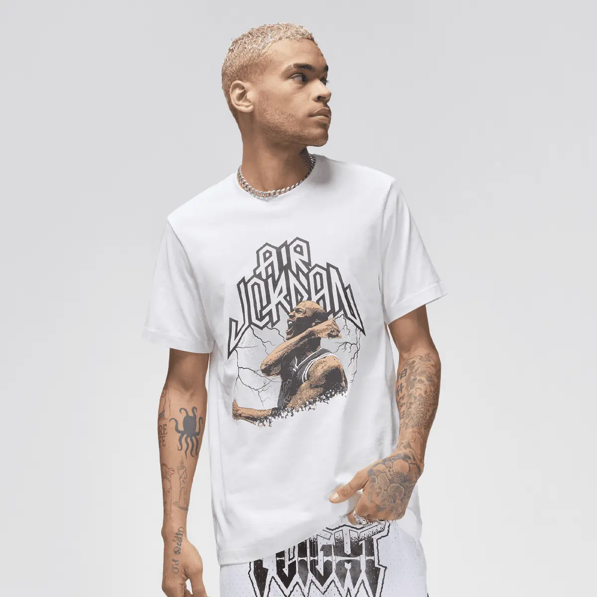 

Футболка Jordan Dri-FIT Tee, белый/черный