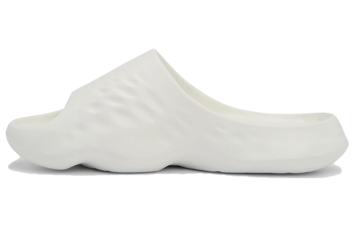 

Шлепанцы New Balance NB Fresh Foam унисекс