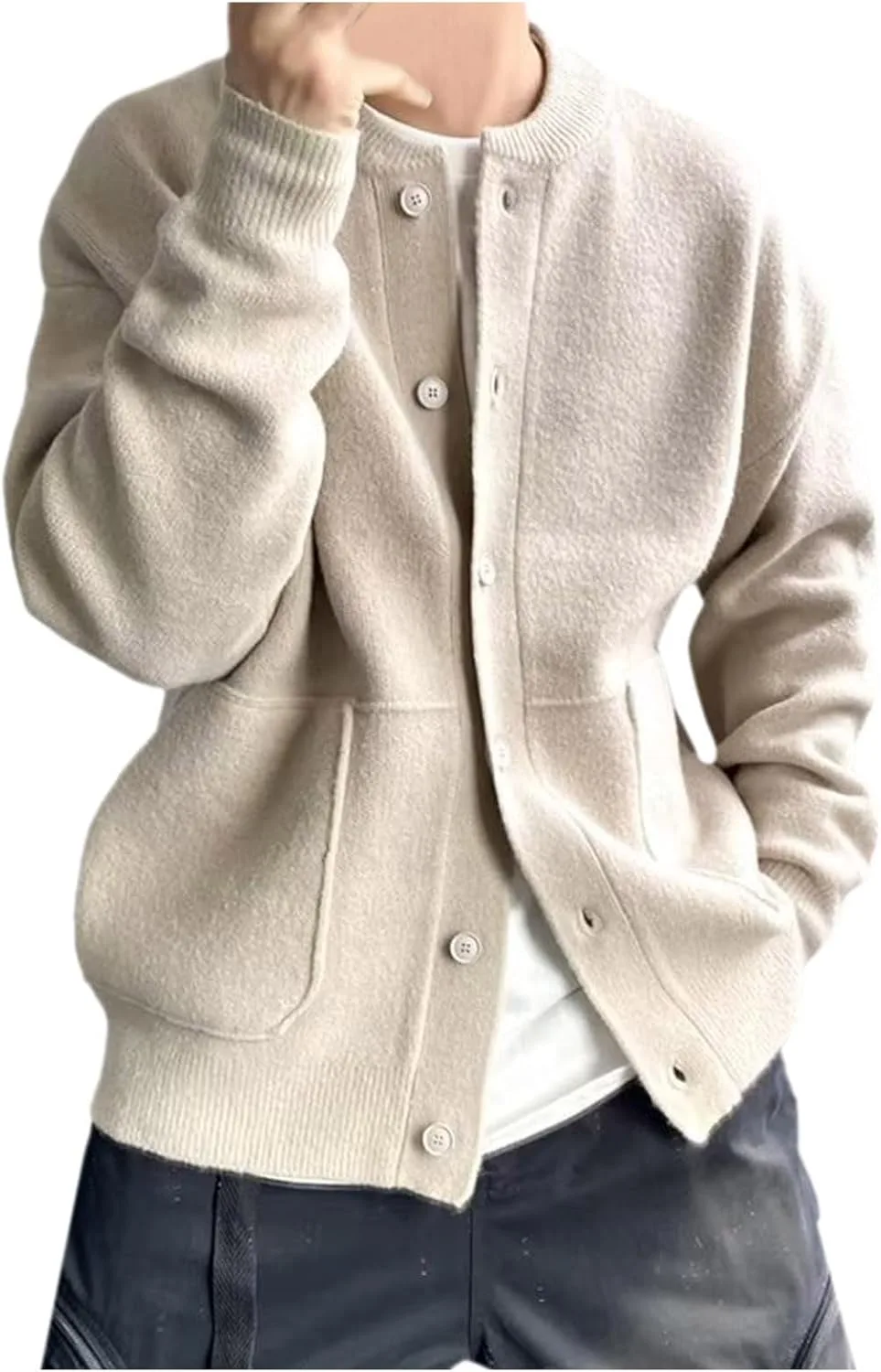 

Мужской кардиган с пуговицами и карманами