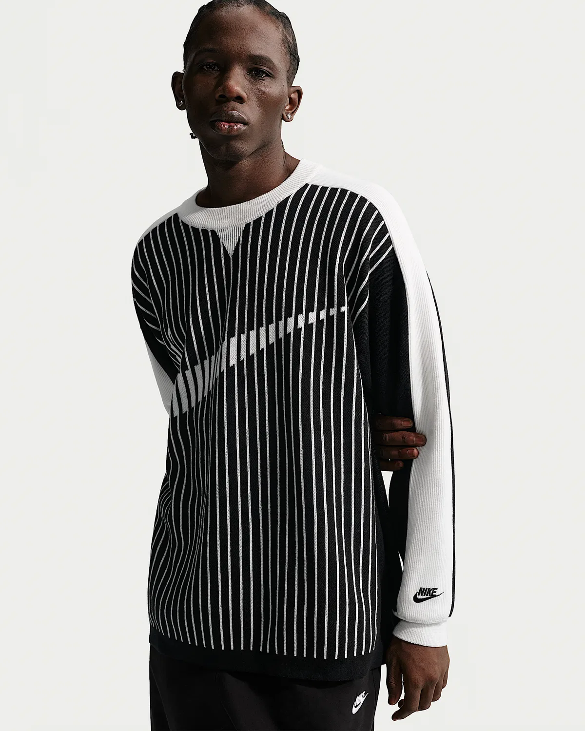 Мужской джерсовый свитер Nike Sportswear Club, Black/Sail
