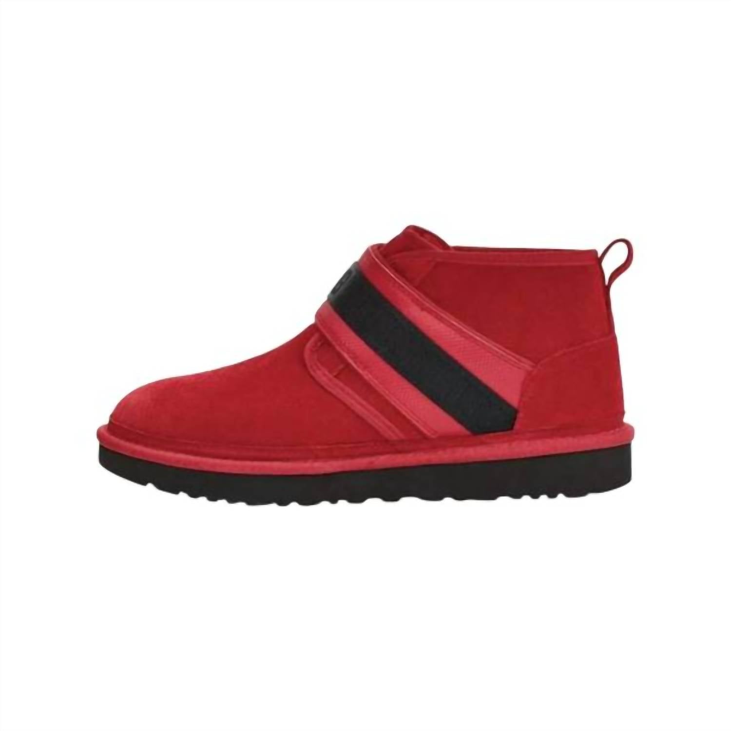 Мужские замшевые ботинки Neumel Snapback в цвете Samba Red UGG, samba red — фото 2