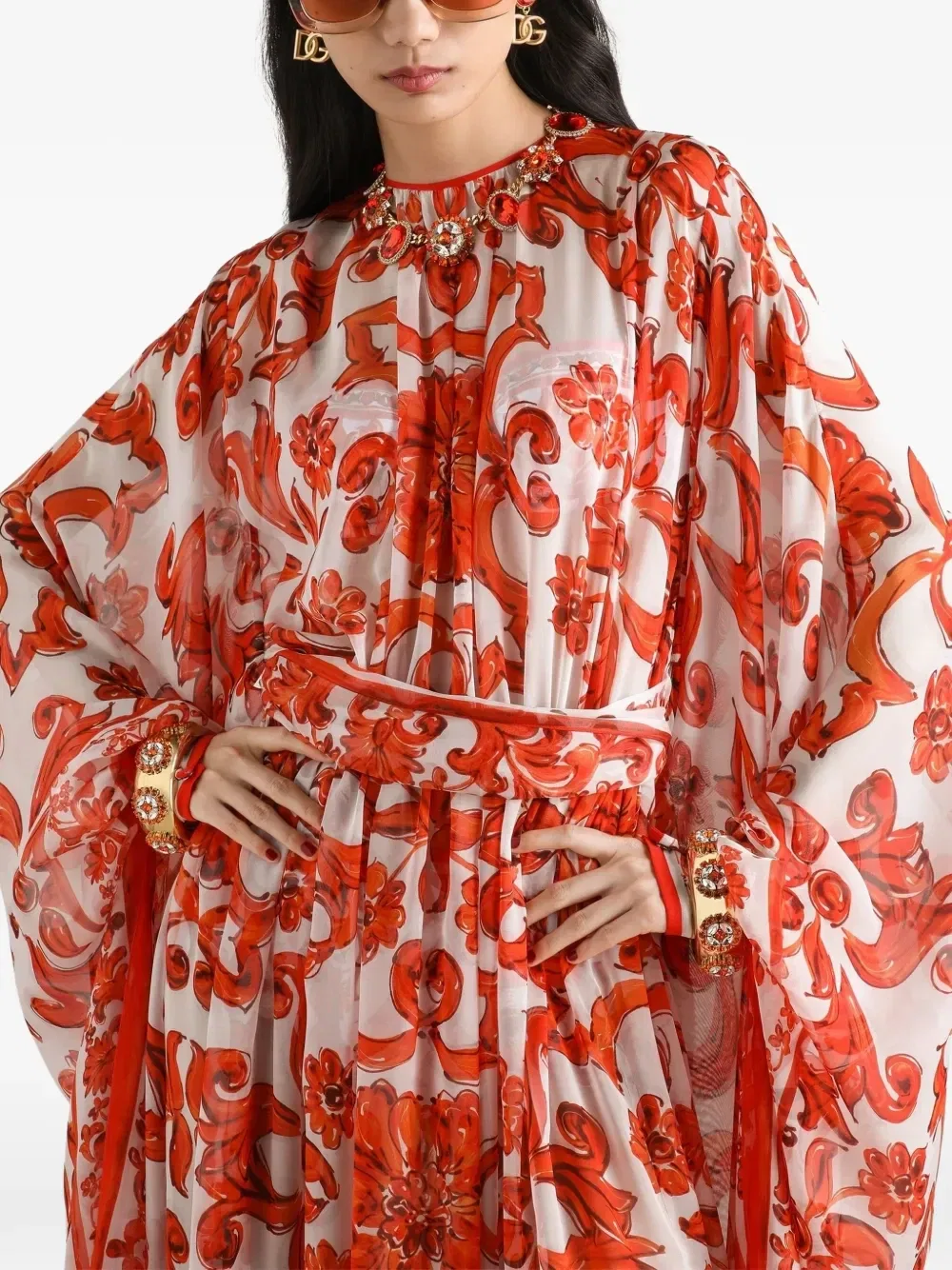 Платье-кафтан макси с принтом "Майолика" Dolce & Gabbana, белый — фото 4