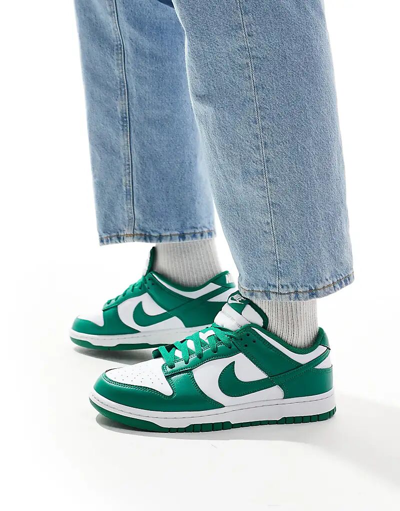 

Кроссовки Dunk low в стиле ретро зеленого и белого цвета Nike