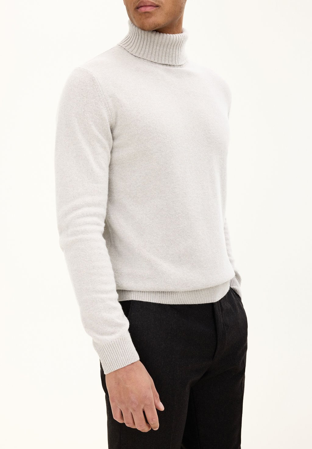 

Свитер SALIM ROLLNECK Oscar Jacobson, светло-коричневый