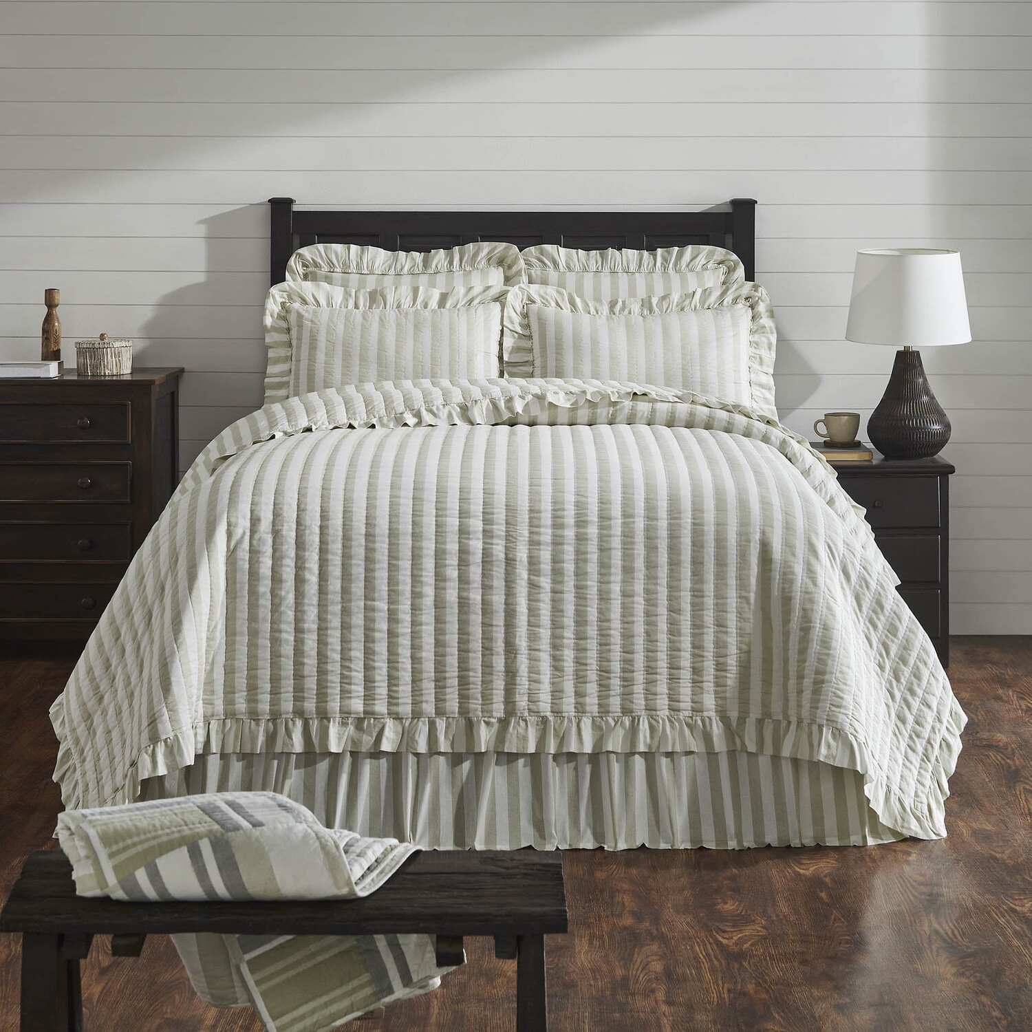 

Комплект постельного белья VHC Brands Quilt King Finders Keepers, белый