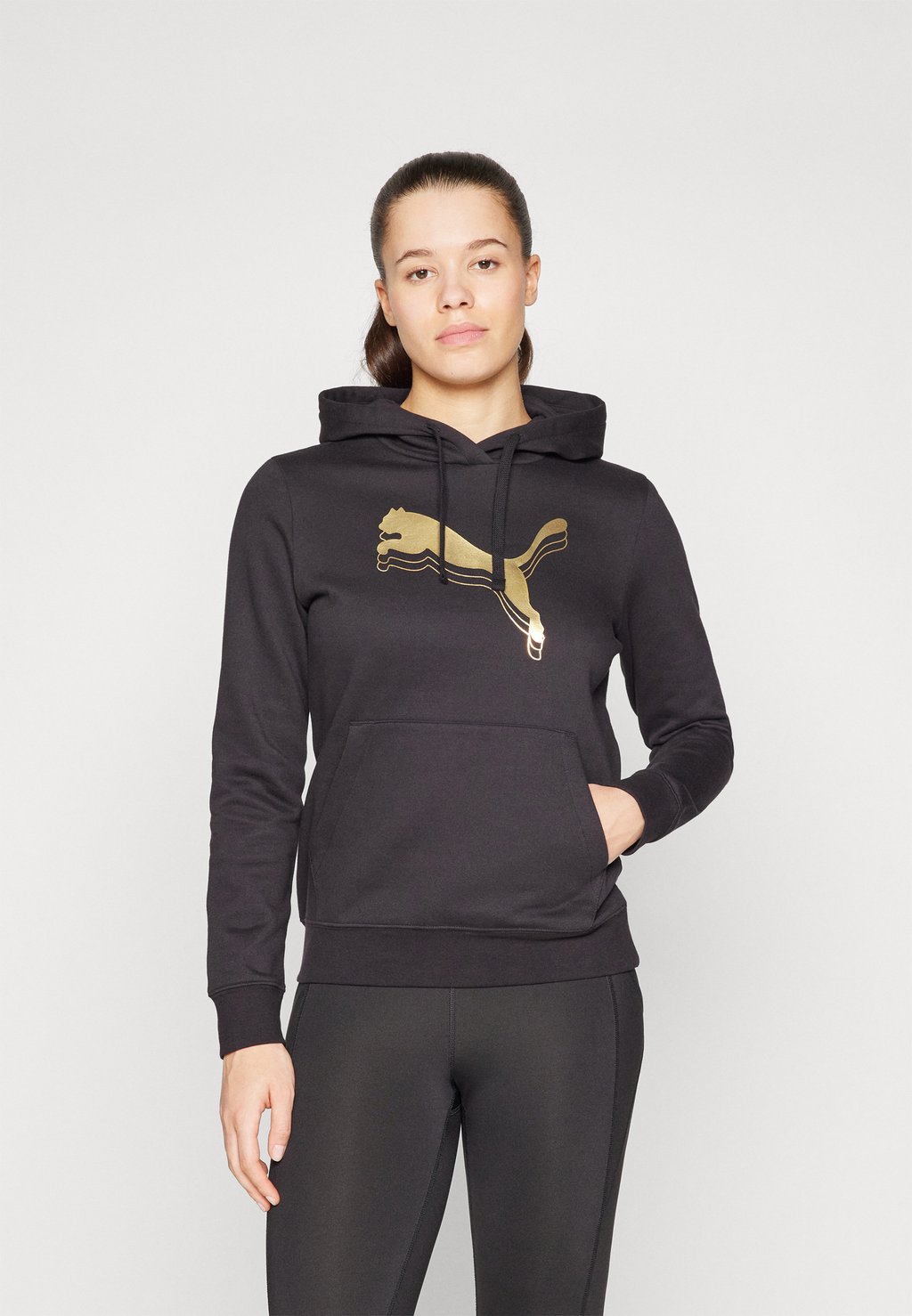 

Толстовка с капюшоном HOODIE Puma, черный