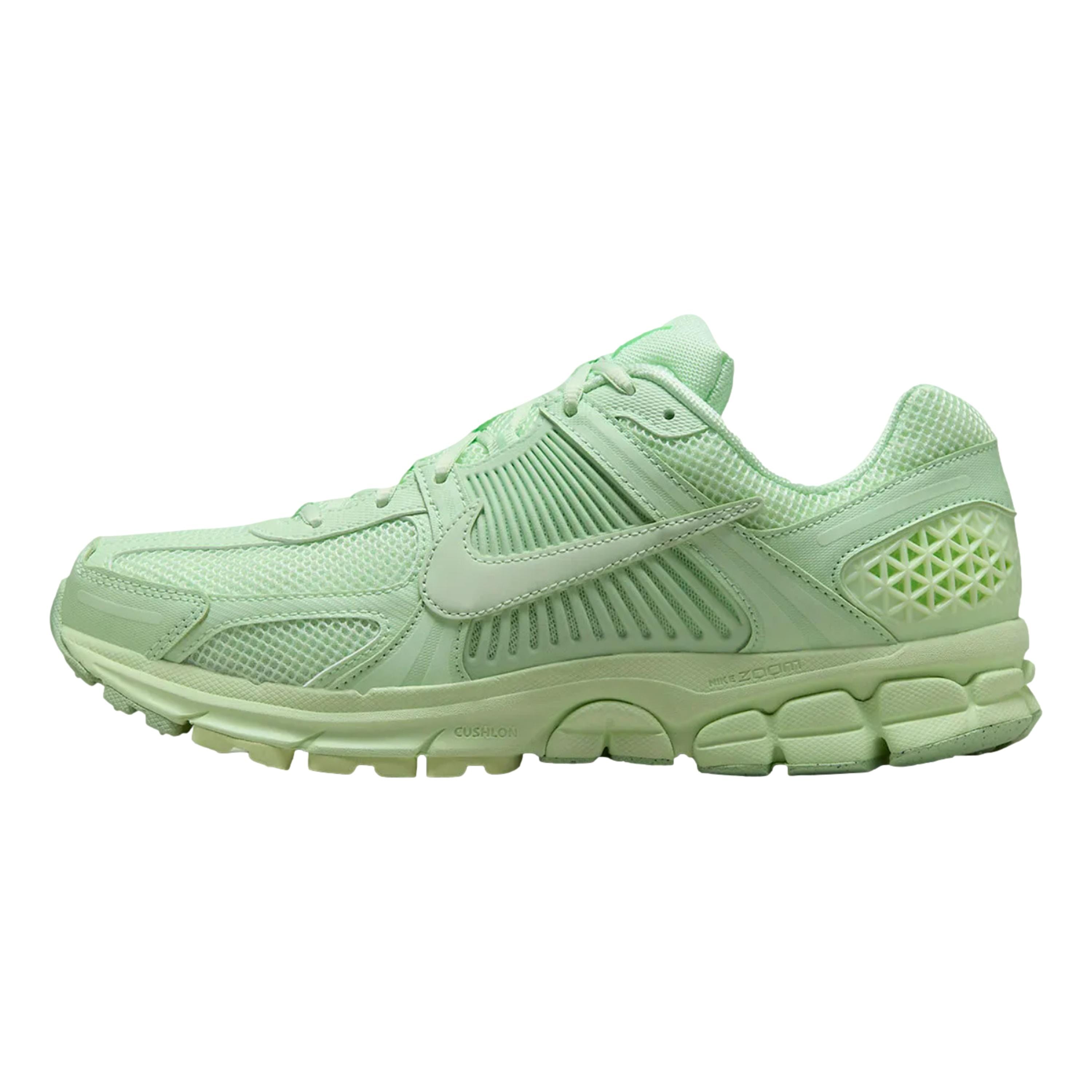 

Кроссовки мужские Nike, зеленый