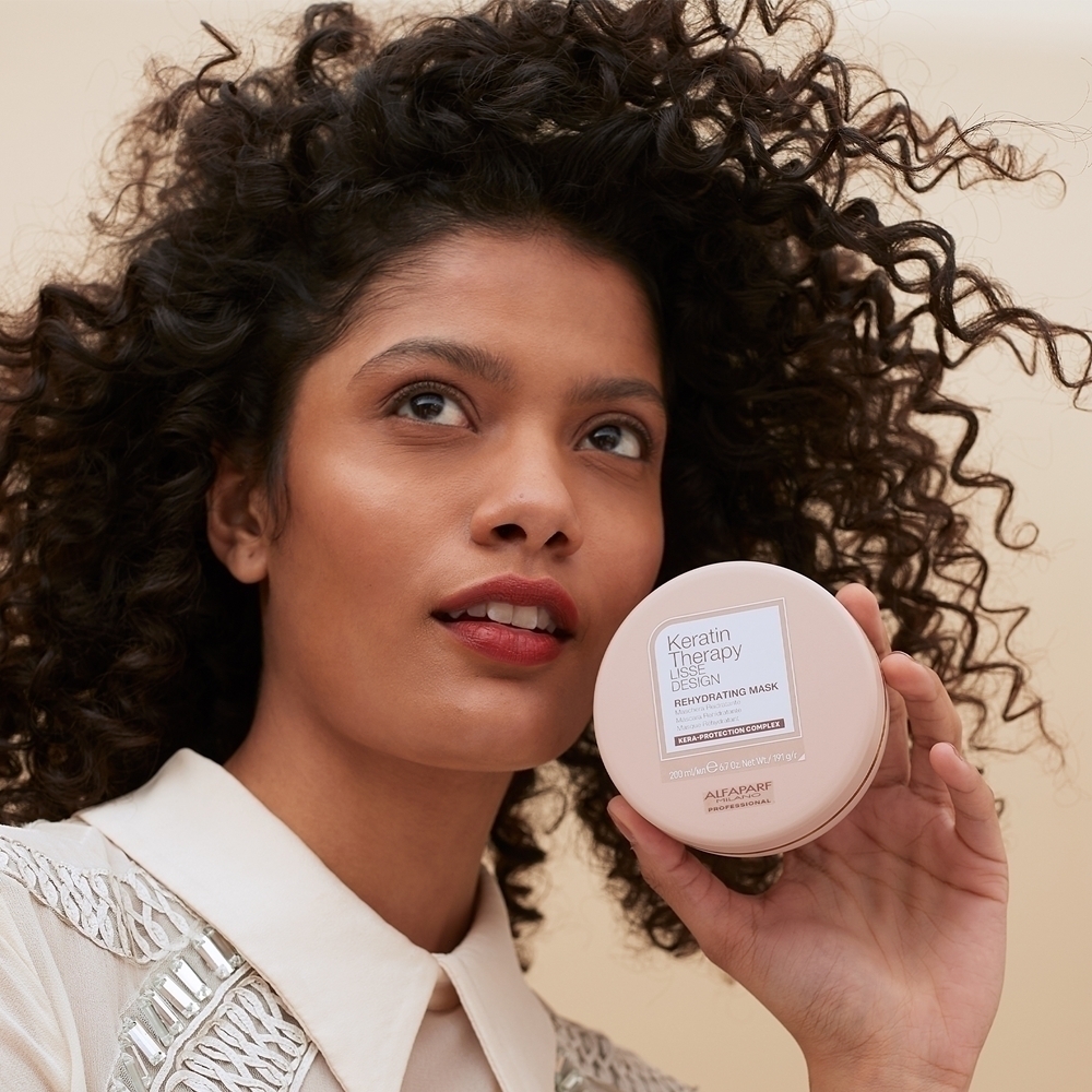 Keratin therapy Lisse Design маска для восстановления влаги, блестящие и мягкие волосы Alfaparf Milano, 200 мл — фото 2
