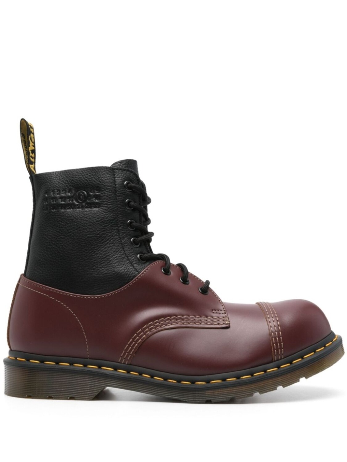 

Ботинки в стиле колор-блок из коллаборации с Dr. Martens MM6 Maison Margiela, красный