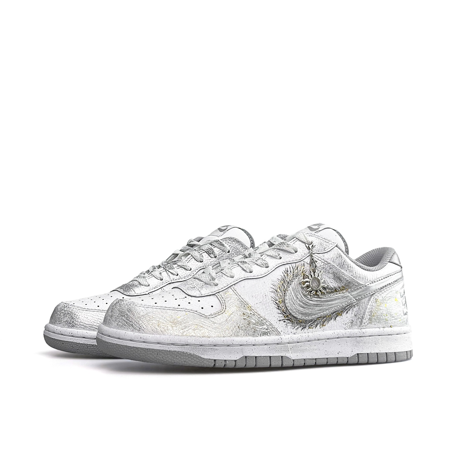Nike Кроссовки Dunk Moon White Trace Abrasion Resistant Low top мужские белые серые серебристые — фото 4