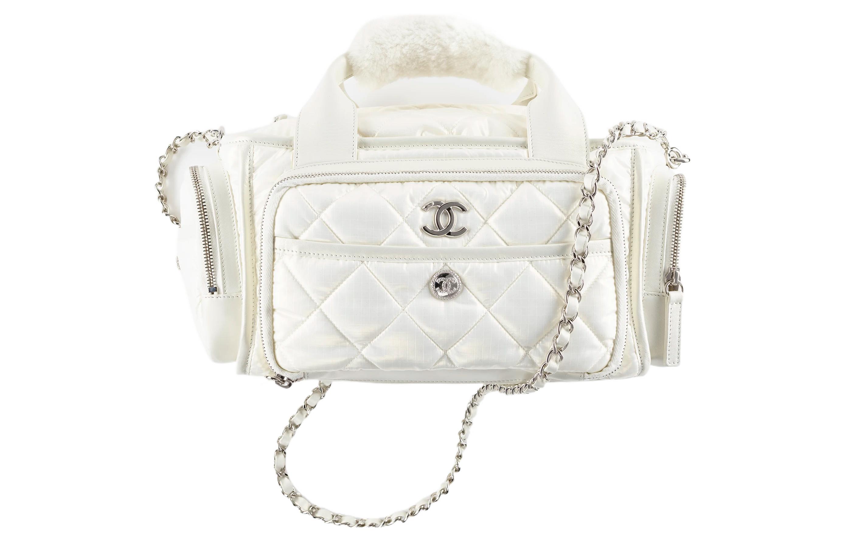 

CHANEL Нейлоновая боулинг сумка
