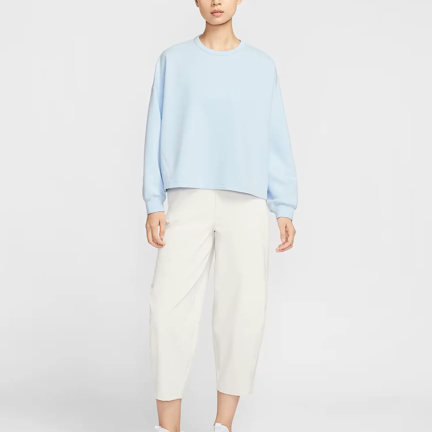 ImpossiblySoft женская Dri FIT оверсайз топ с круглым вырезом Nike, синий — фото 4