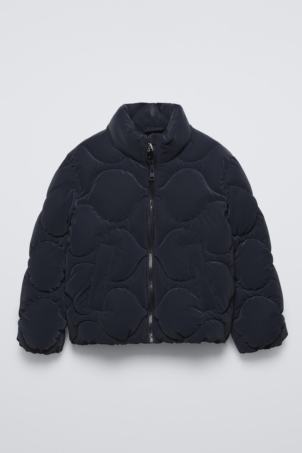 

Пуховик с прорезиненными деталями ZARA, темно-синий