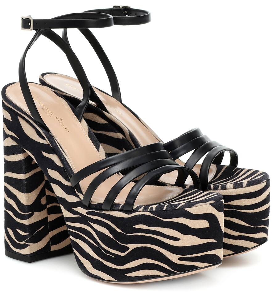 Платформенные сандалии ursula 150 из кожи Gianvito Rossi, Black + Mousse Zebra Print